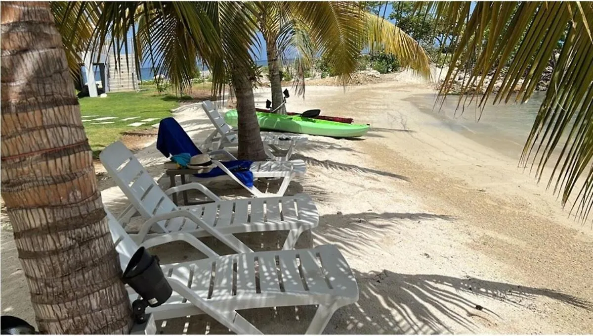 Santosha Whitehouse Jm - 10 Bedroom Villa W Private Beach