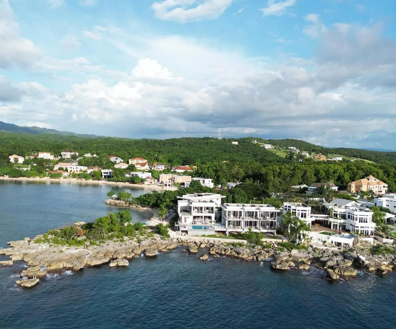 Santosha Whitehouse Jm - 10 Bedroom Villa W Private Beach Jamajka