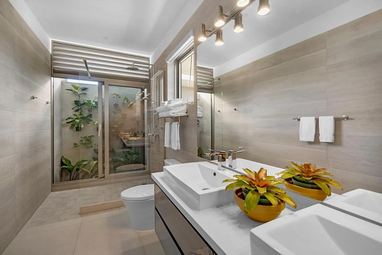 Santosha Whitehouse Jm - 10 Bedroom Villa W Private Beach Jamajka